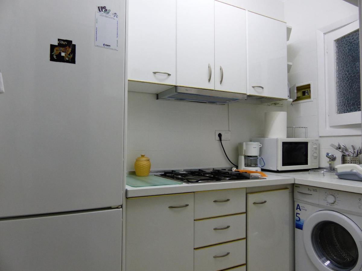 Studio With Access To The Garden. Open Pool. Beach Very Close. Wifi & Netflix Free Appartement Benalmádena Buitenkant foto