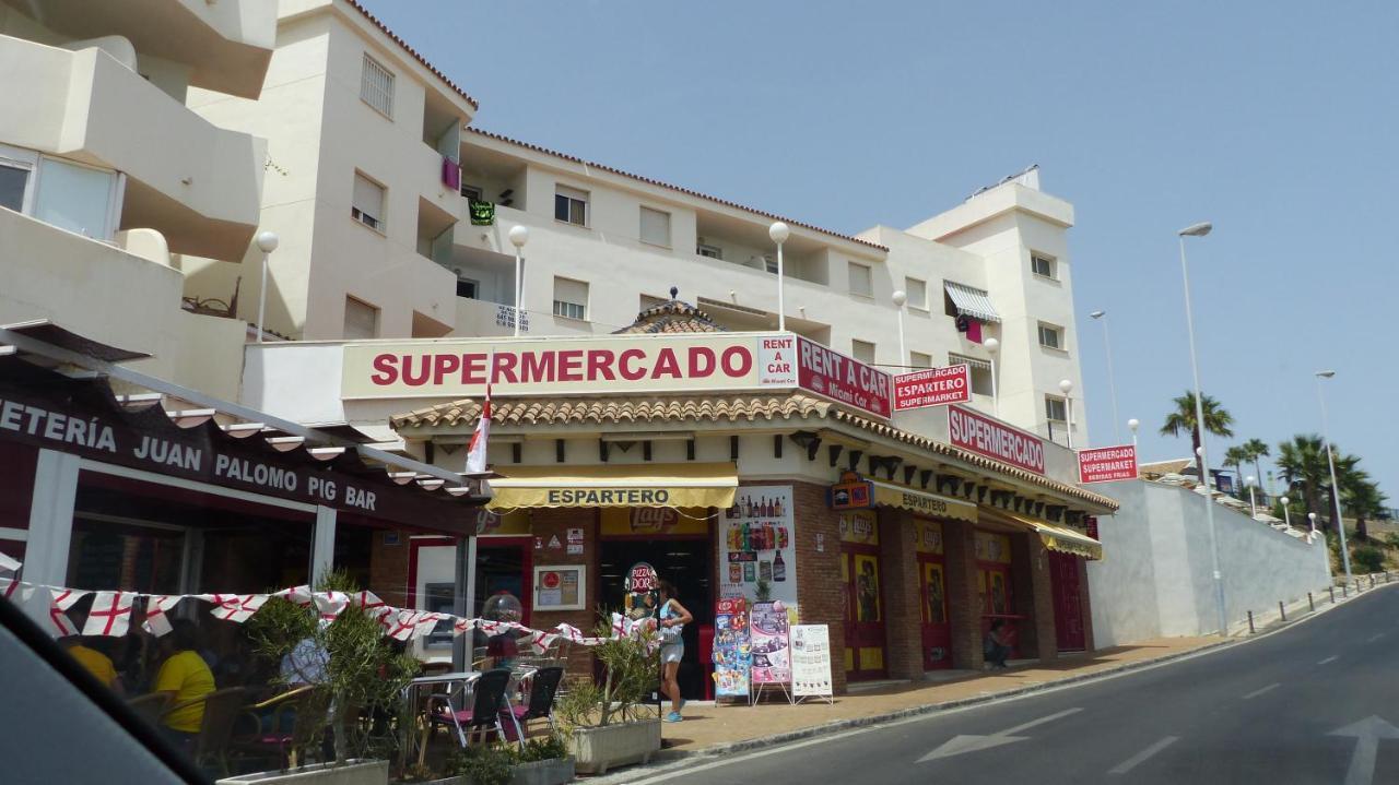 Studio With Access To The Garden. Open Pool. Beach Very Close. Wifi & Netflix Free Appartement Benalmádena Buitenkant foto