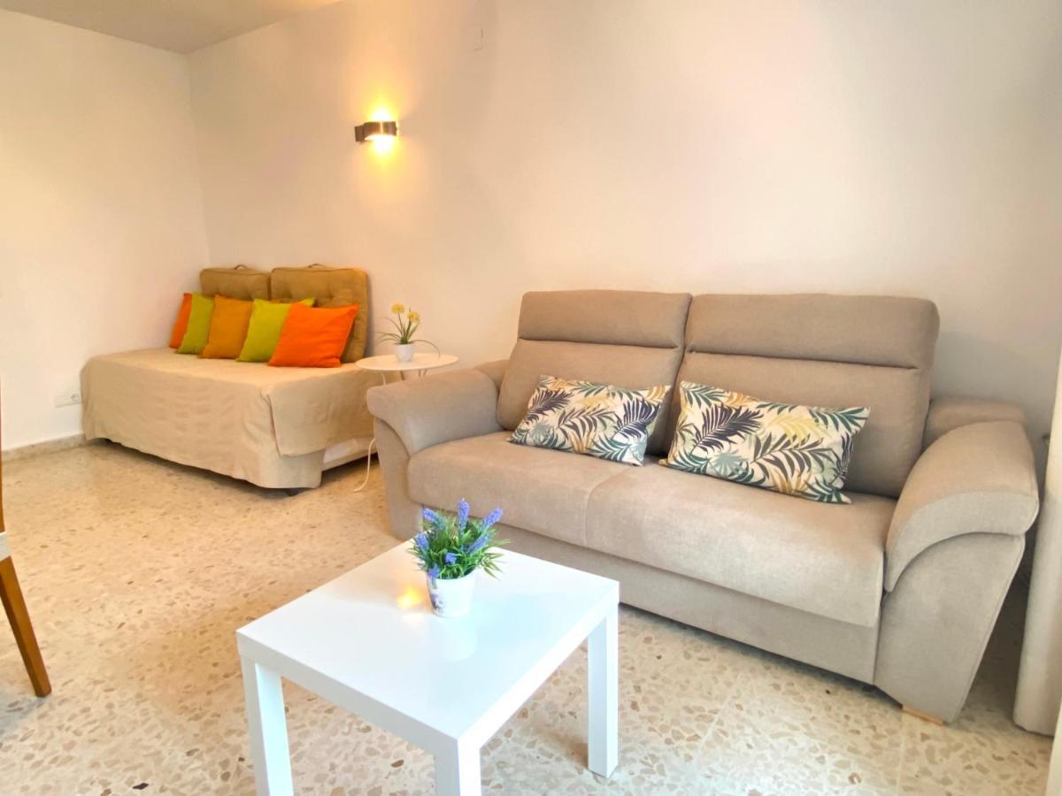 Studio With Access To The Garden. Open Pool. Beach Very Close. Wifi & Netflix Free Appartement Benalmádena Buitenkant foto
